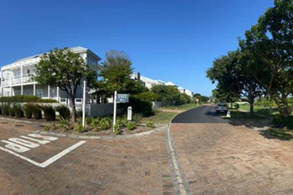 Summit Song - Thesen Island Villa Knysna Exteriör bild
